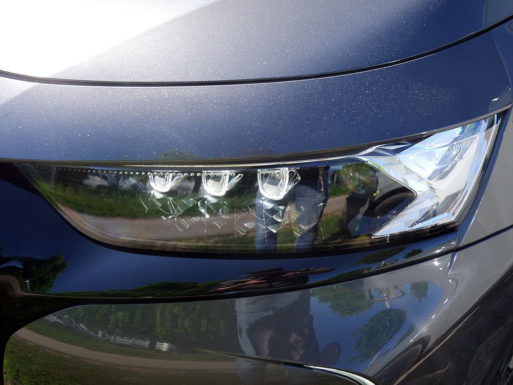 DS Automobiles DS 7 Crossback Ligne Noire E-Tense 4x4 LED PANO