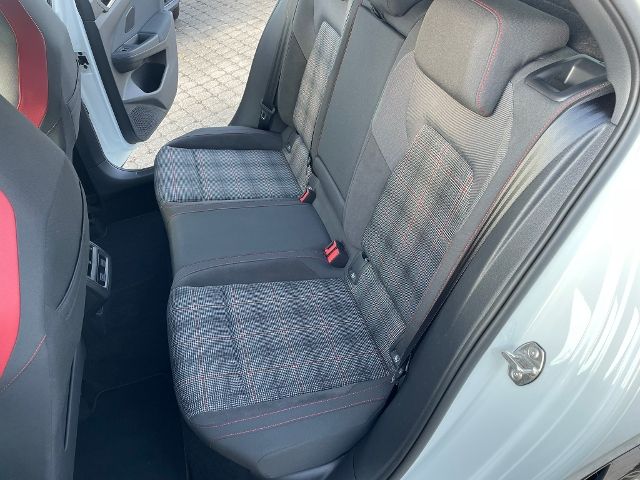 Volkswagen Golf VIII GTI TSI DSG - Samsaru's Car Outlet