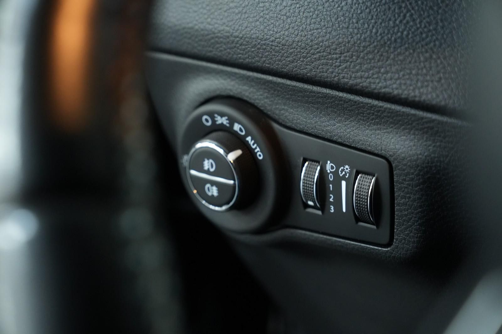 Jeep Compass Limited 4X4 *AUT*NAV**KEYLEES*LEDER*AHK*