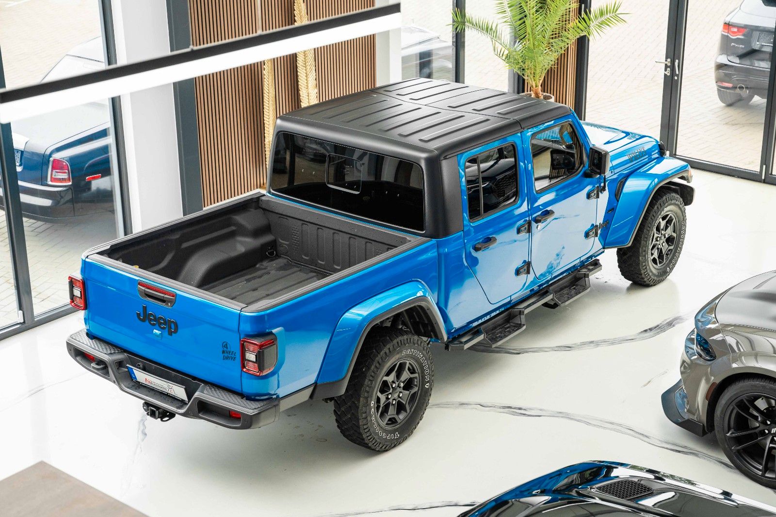 Jeep Gladiator Willys 3.6 V6 285 PS | 4x4 Crew Cab