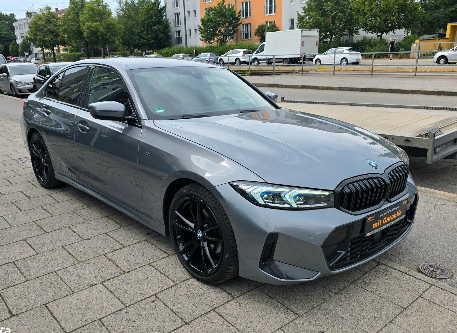 BMW 320 d xDrive M Sport - Samsaru's Car Outlet