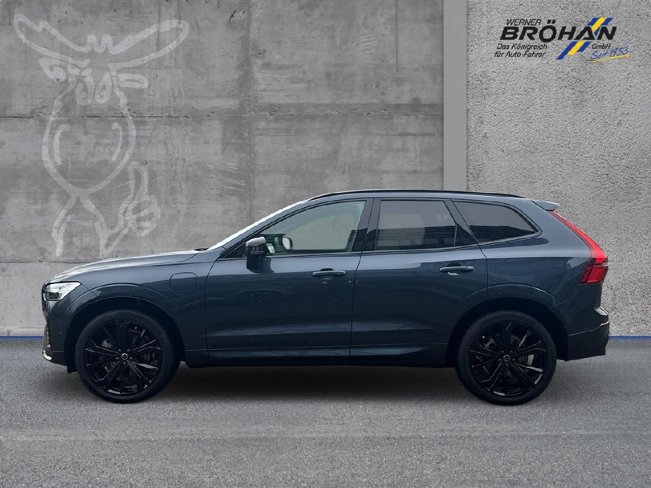 Volvo XC60 T6 AWD Ultra Black Edition Plug-In Hybrid