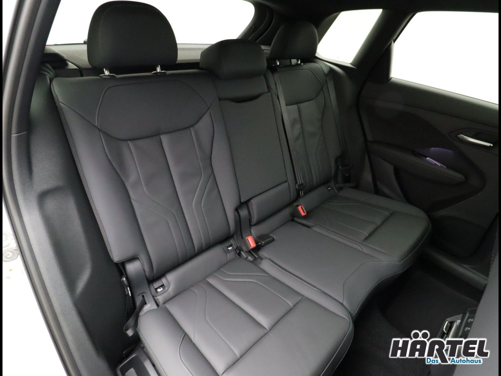 Audi Q3 S-LINE 35 TFSI S TRONIC (+ACC-RADAR+LEDER)