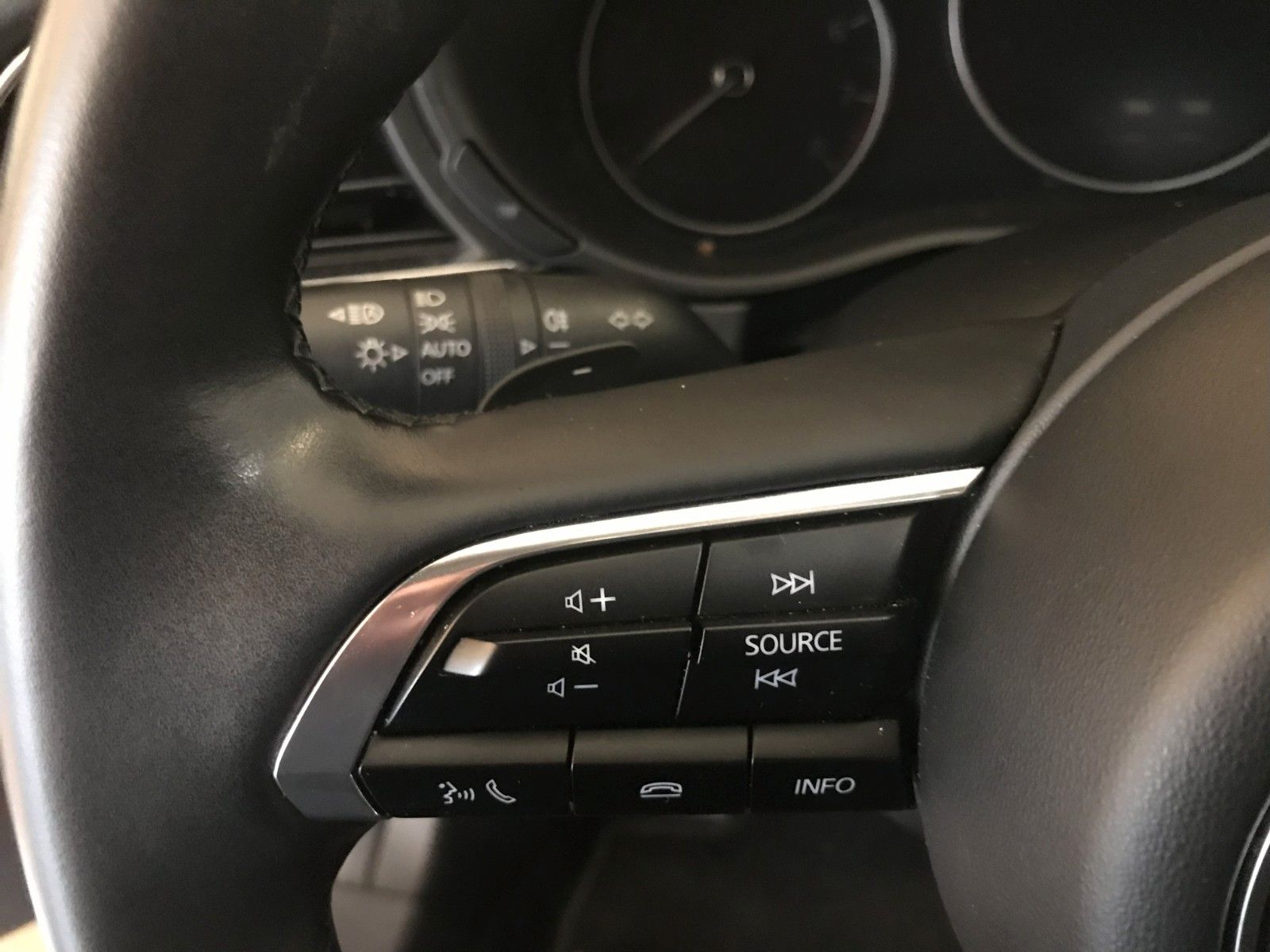 Mazda CX-30 186 6AG Exclusive-line COMB DASO DESI