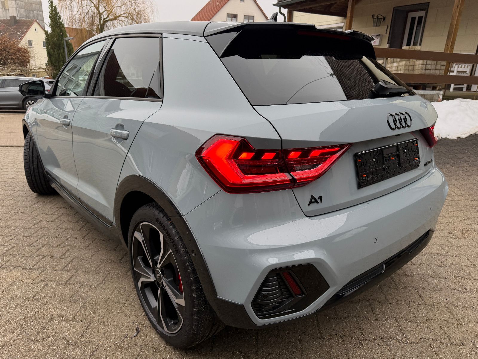 Audi A1 allstreet 35 TFSI, S Line, Dynamikpaket, VOLL