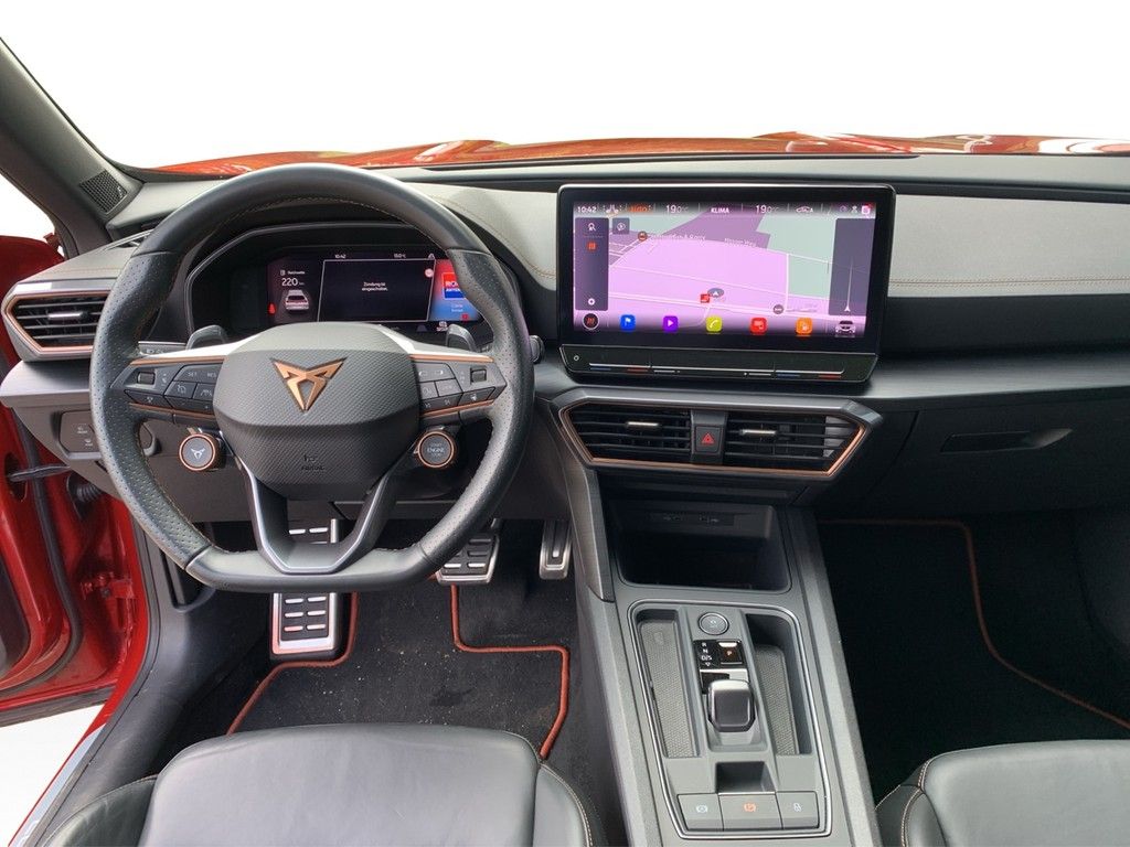 Cupra Formentor 2.0 TSI DSG 4Drive VZ PANO*AHK*LEDER*V