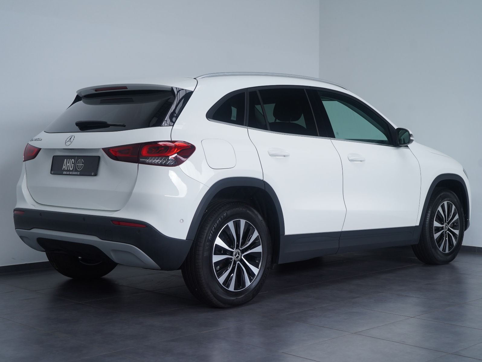 Mercedes-Benz GLA 250 e LED/NAVI/KAMERA