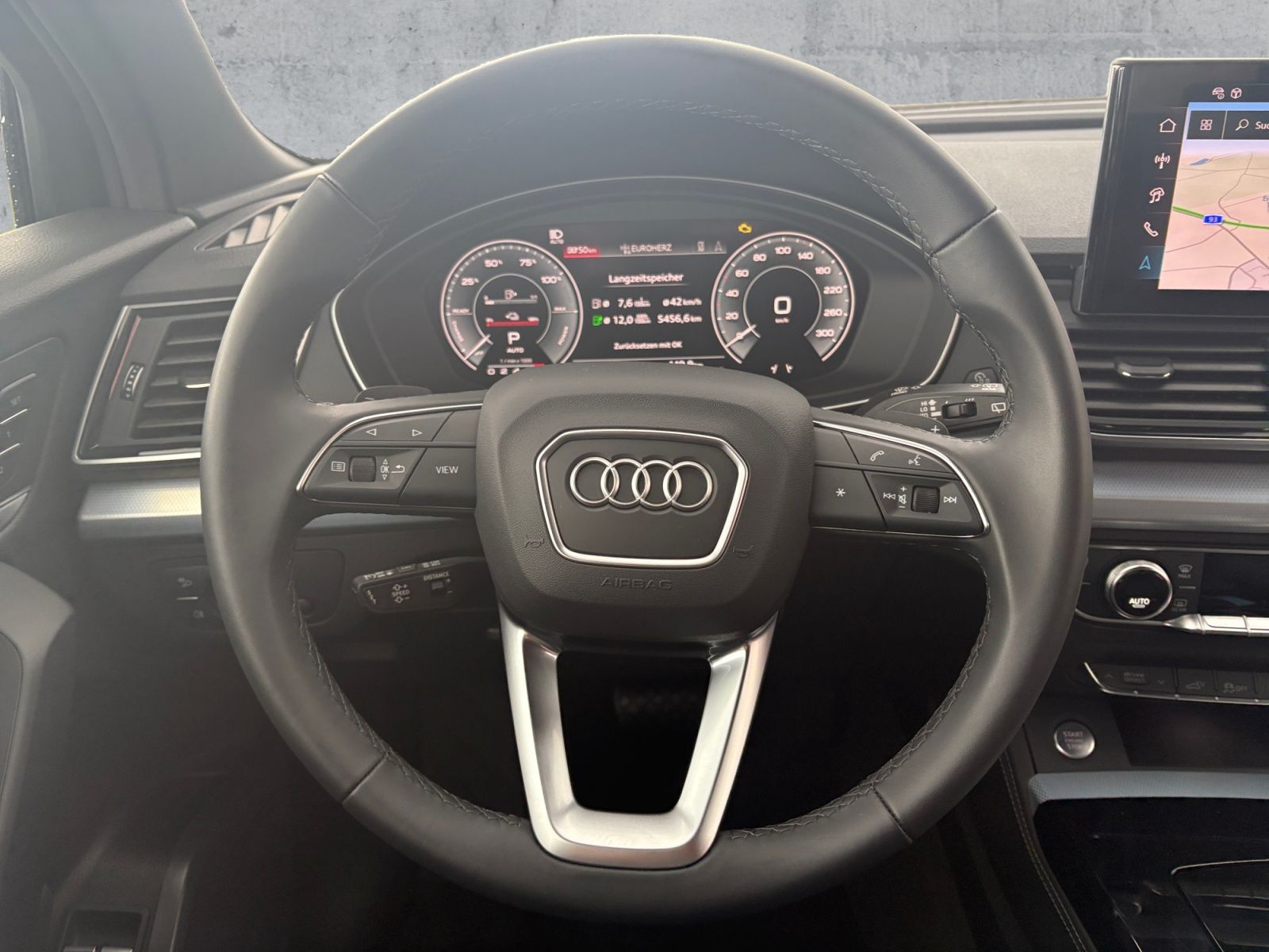 Audi Q5 55 TFSI e QU S-LINE MATRIX+NAVI+RFK+ACC+AHK