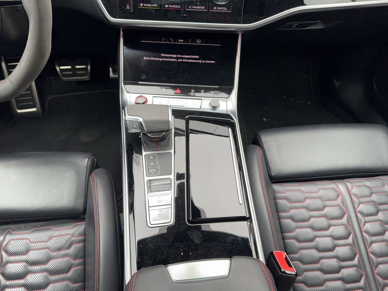 Audi RS 6 Avant 4.0 TFSI quattro Matrix Pano Soundsy.