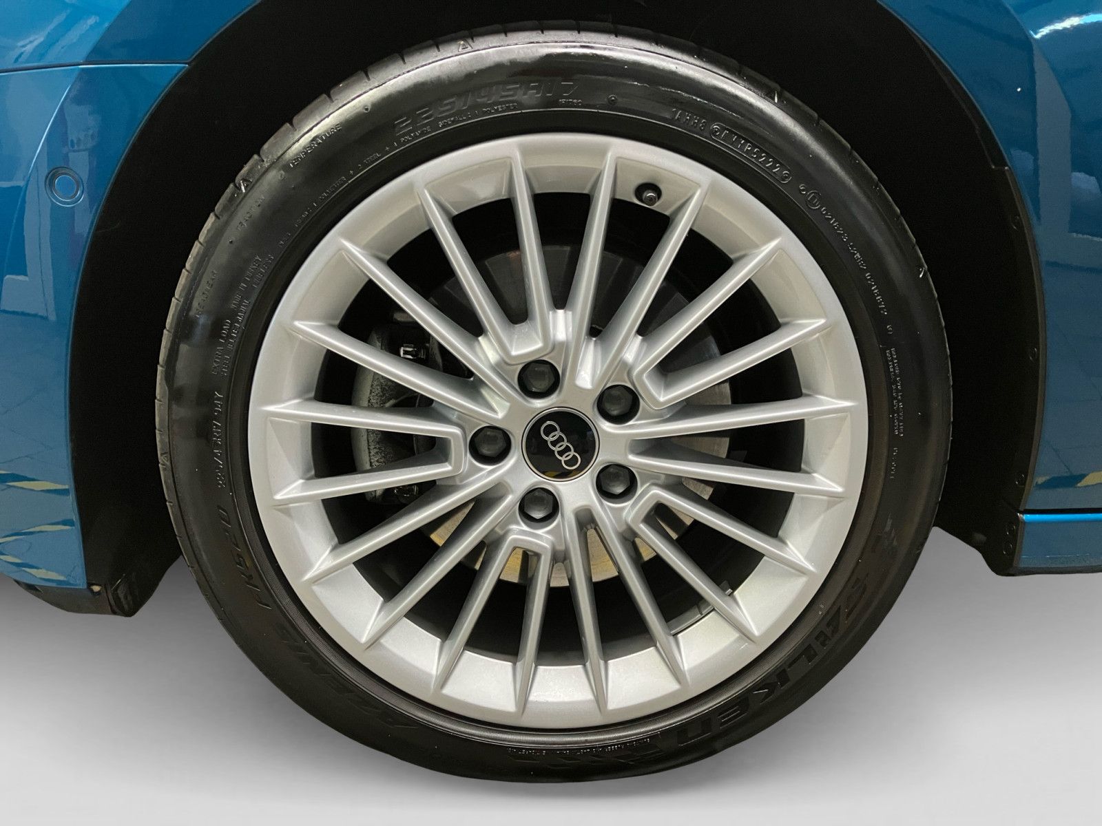 Audi A3 Sportback 40 TFSIe advanced AHK Carplay CAM L