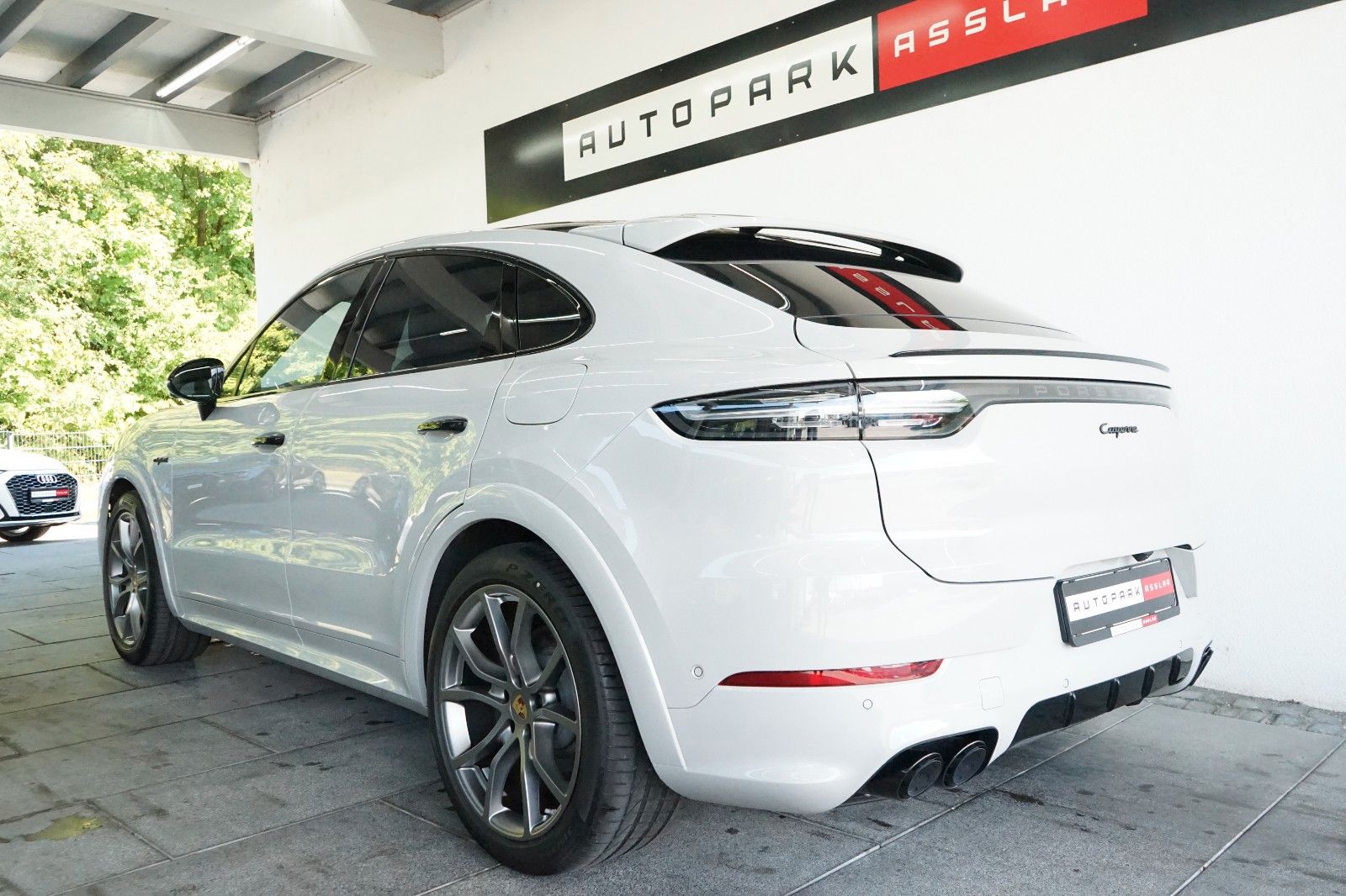 Porsche Cayenne Coupe E-Hybrid MY2021/NEW/KREIDE/1800km