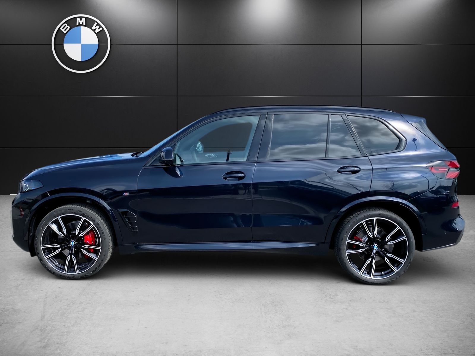 BMW X5 xDrive40d M-Sport KeyLess Pano AHK STH Air AC
