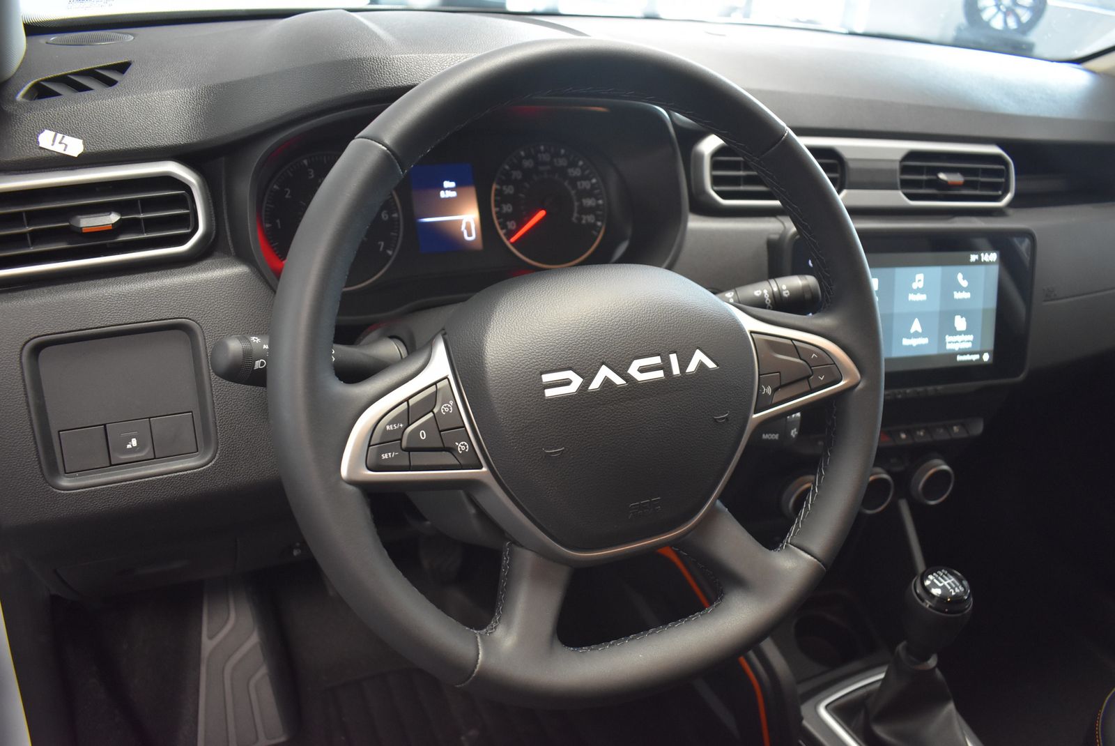 Dacia Duster dCI 115 4WD Extreme+ - Samsaru's Car Outlet