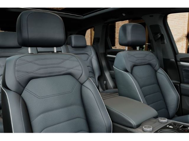 Volkswagen Touareg 3.0 TDI 4M Pano AHK 22'' Luftfederung