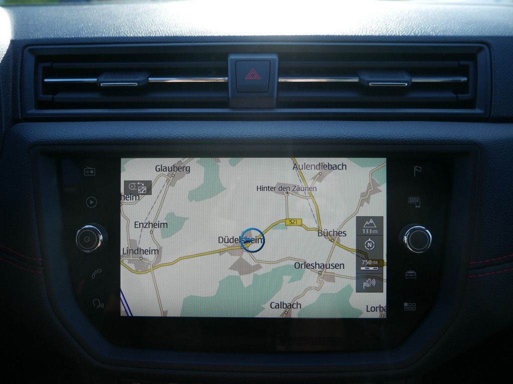 Seat Arona 1.0 TSI FR DSG - Samsaru's Car Outlet