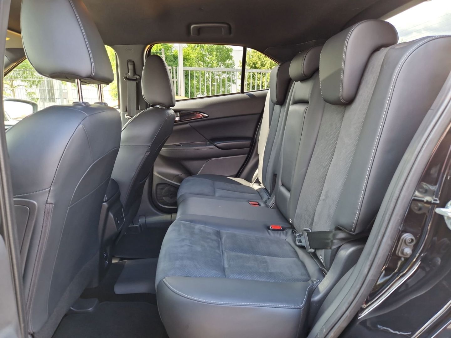 Mitsubishi Eclipse Cross Plug-In Hybrid Select ACC LED