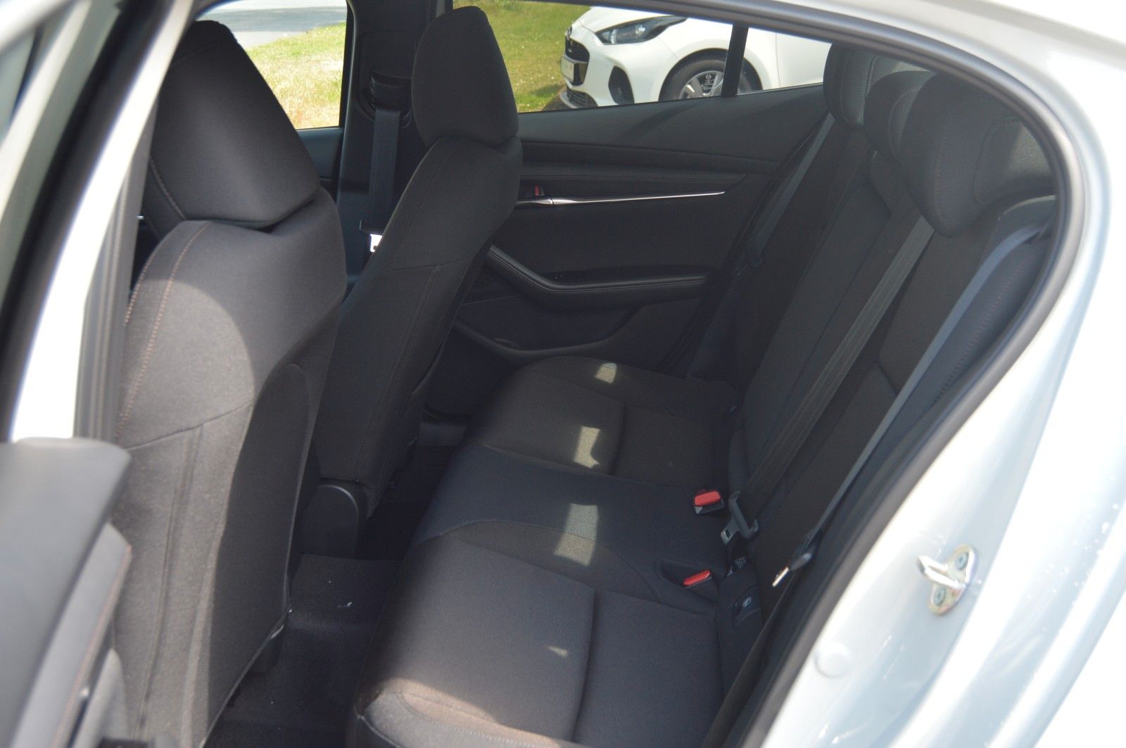 Mazda 3 Benzin 140PS 6AG Exclusive-line 4-Türer SHZ