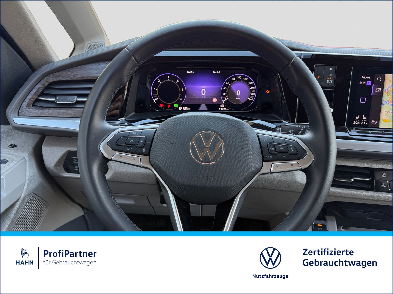 Volkswagen Multivan Style 2.0 TDI - Samsaru's Car Outlet