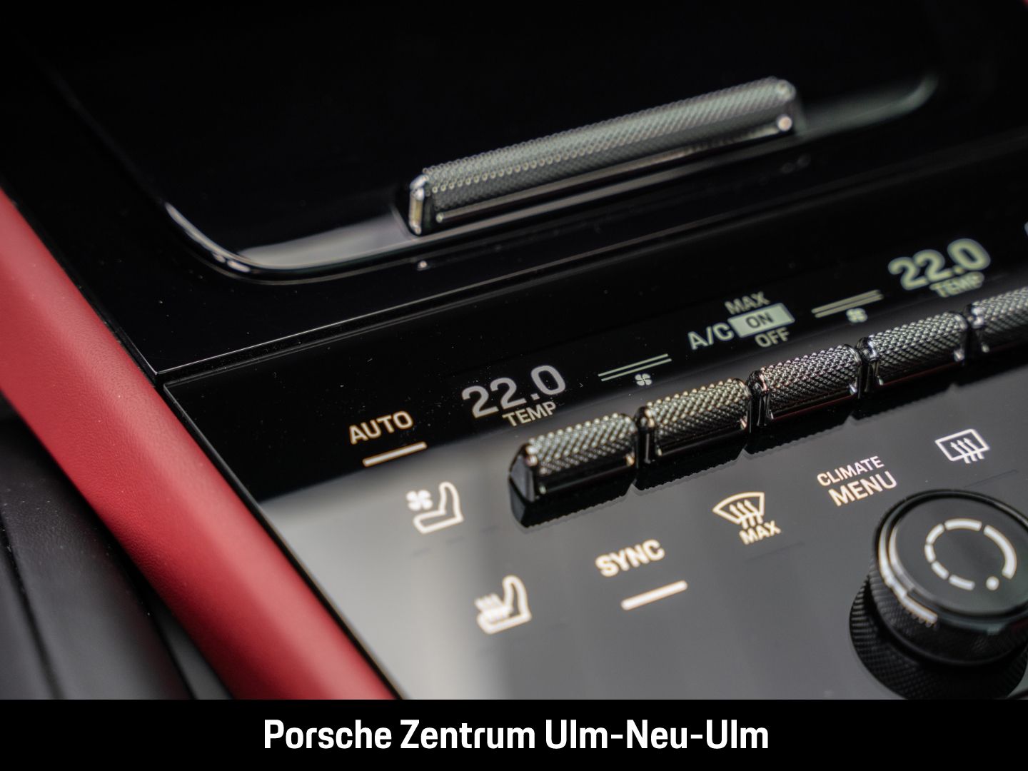 Porsche Cayenne Hinterachslenkung InnoDrive Head-Up