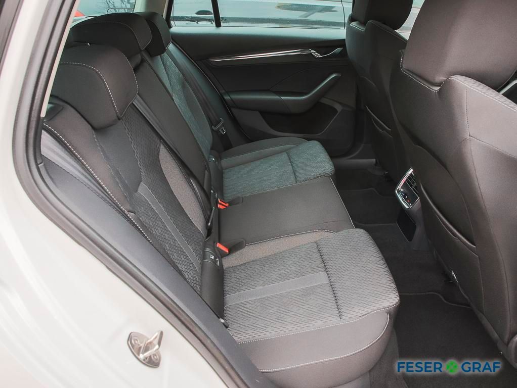 Skoda Octavia Combi 1.0 TSI Style DSG - Samsaru's Car Outlet