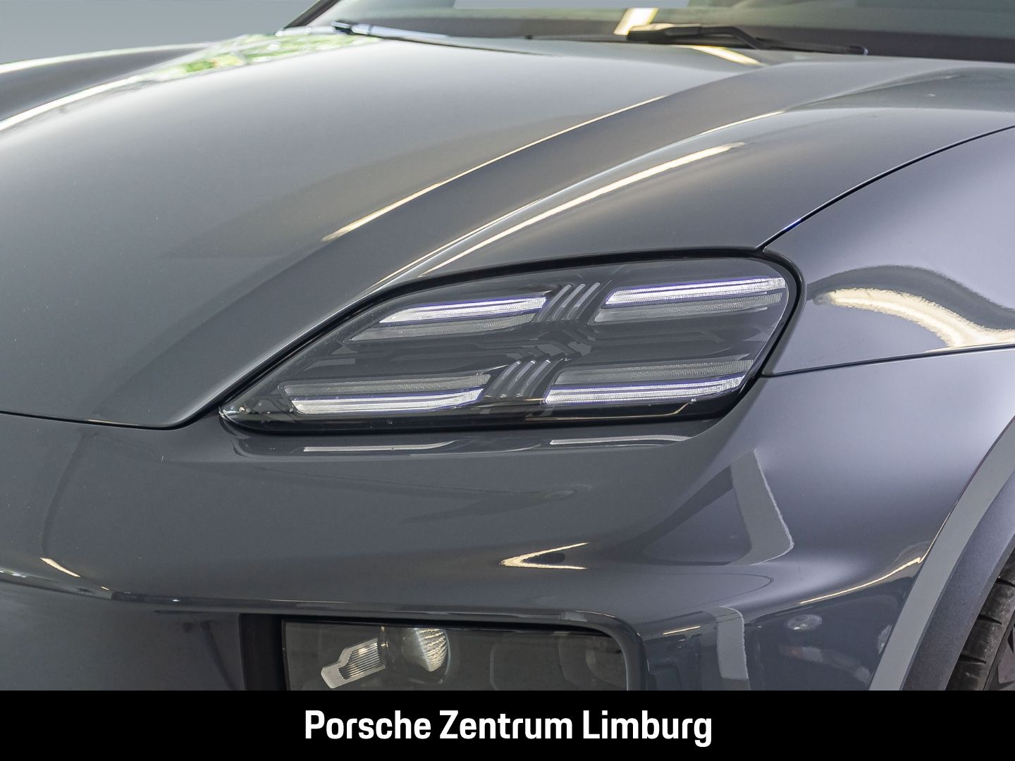 Porsche Macan 4S BOSE Luftfederung Panoramadach LED
