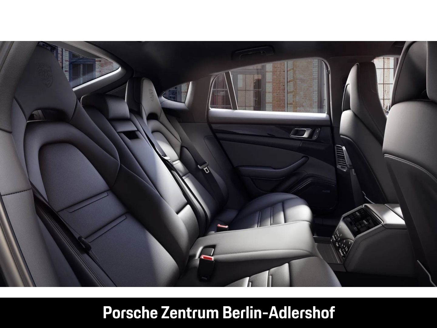 Porsche Panamera 4 E-Hybrid Platinum Edition InnoDrive