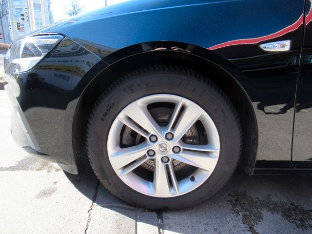 Opel Insignia ST 1.5D Aut.Business - Samsaru's Car Outlet