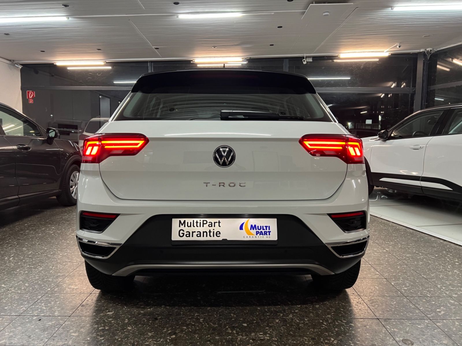 Volkswagen T-Roc Style - Samsaru's Car Outlet
