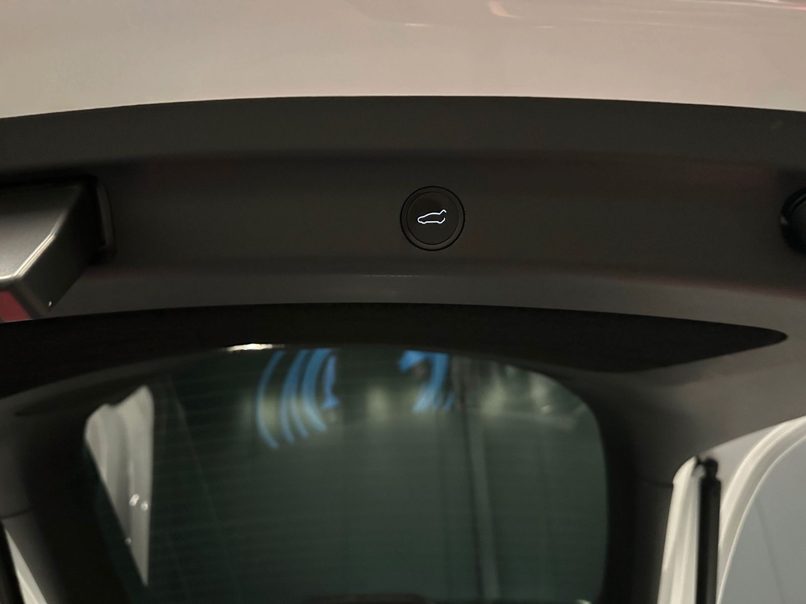 Tesla Model Y RWD *1.HAND*Wärmepumpe*