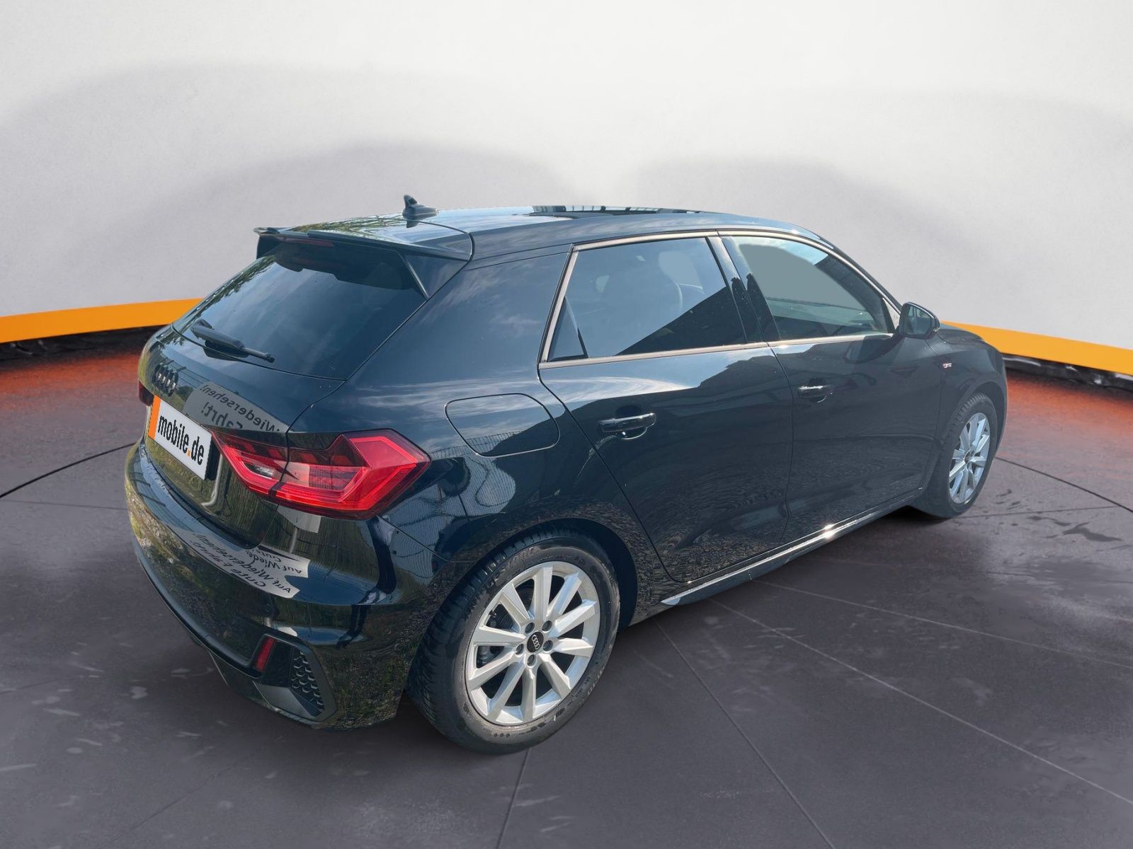 Audi A1 Sportback 30 TFSI S-line - Samsaru's Car Outlet