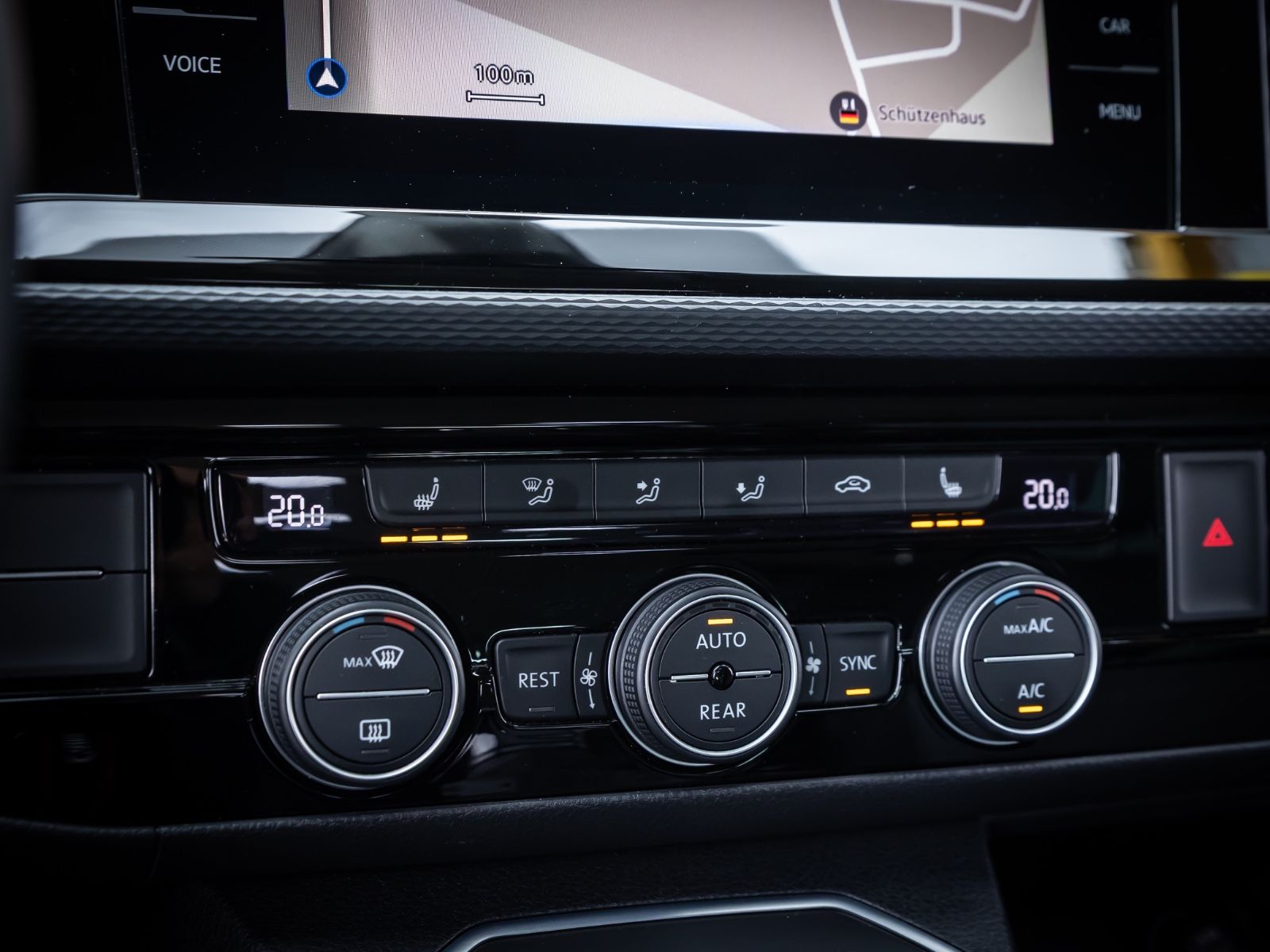 Volkswagen T6 Multivan - Samsaru's Car Outlet