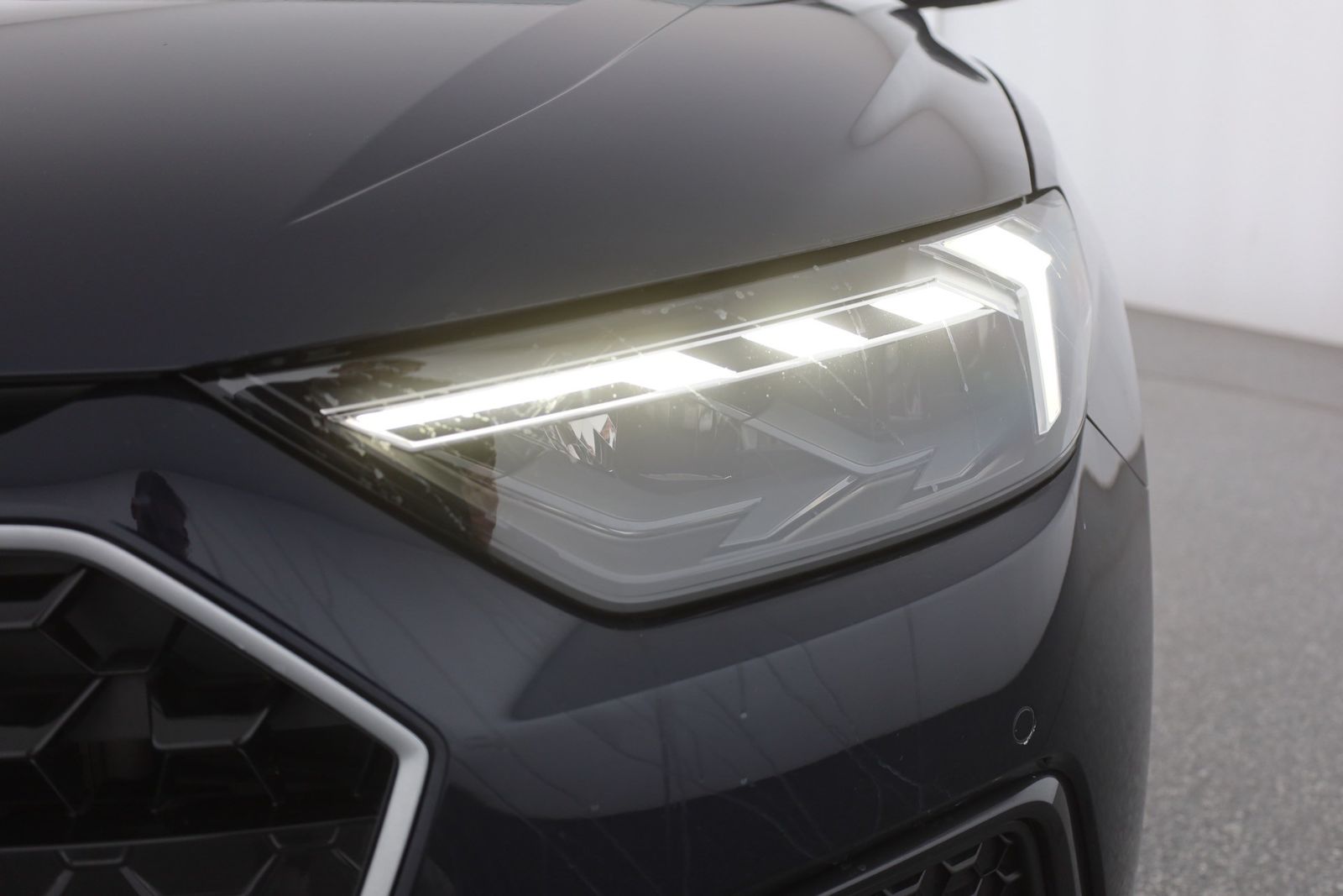 Audi A1 30 TFSI Sportback advanced - Samsaru's Car Outlet