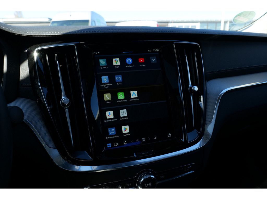 Volvo S60 Lim. T8 Ultimate Dark Recharge Plug-In Hybri