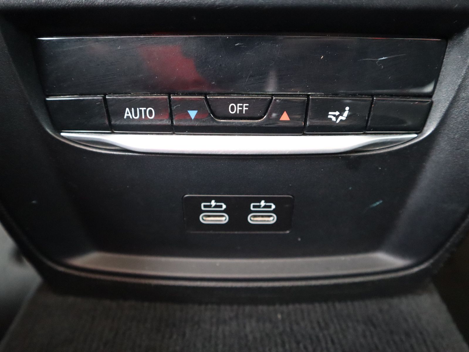 BMW 330e Touring Sport Line - Samsaru's Car Outlet