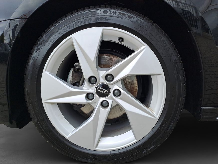 Audi A3 35 TFSI Sportback S tronic S line Navi * LED