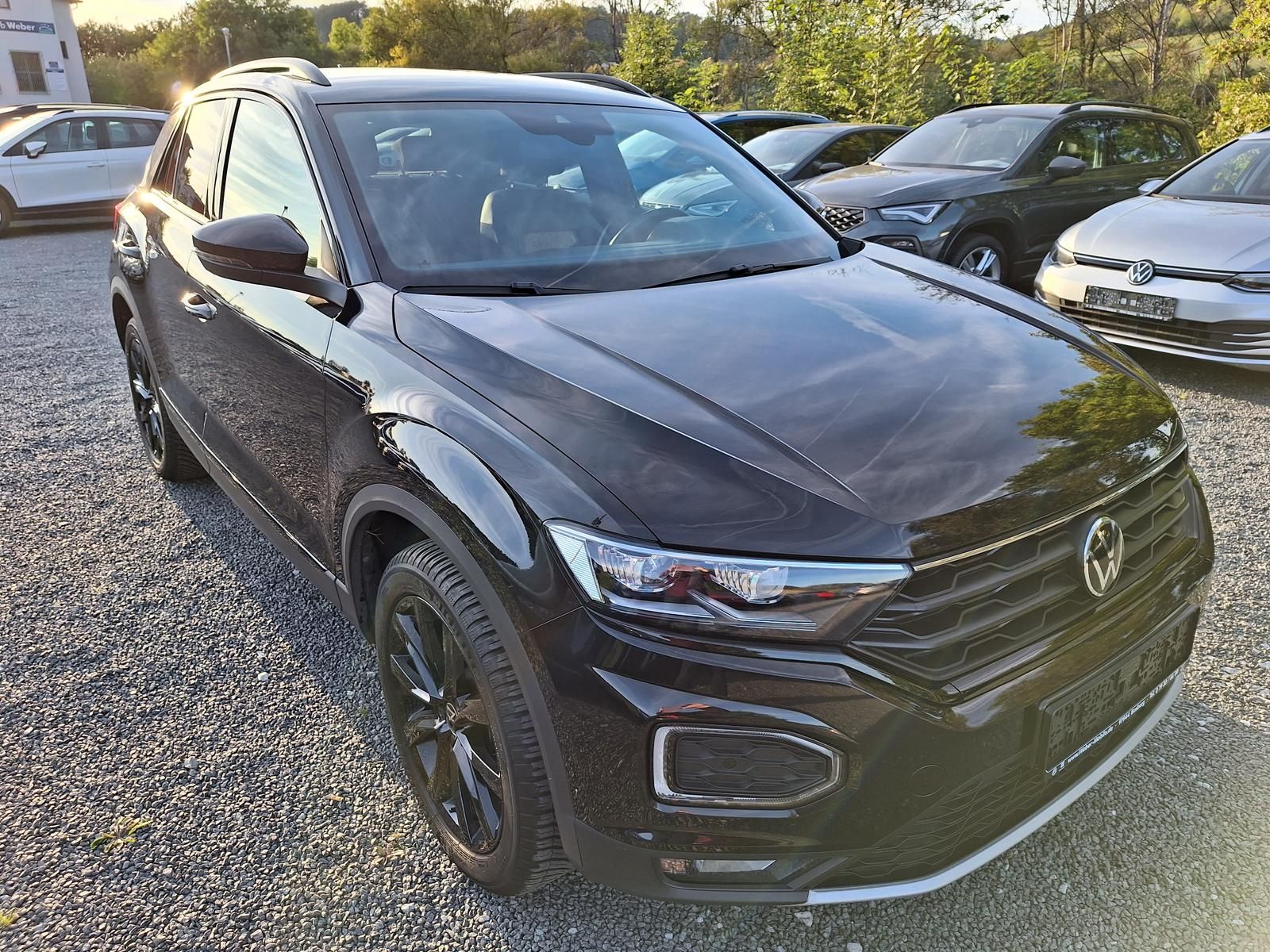 Volkswagen T-Roc 2.0 TSI DSG Sport 4Motion Black-Style - Samsaru's Car Outlet