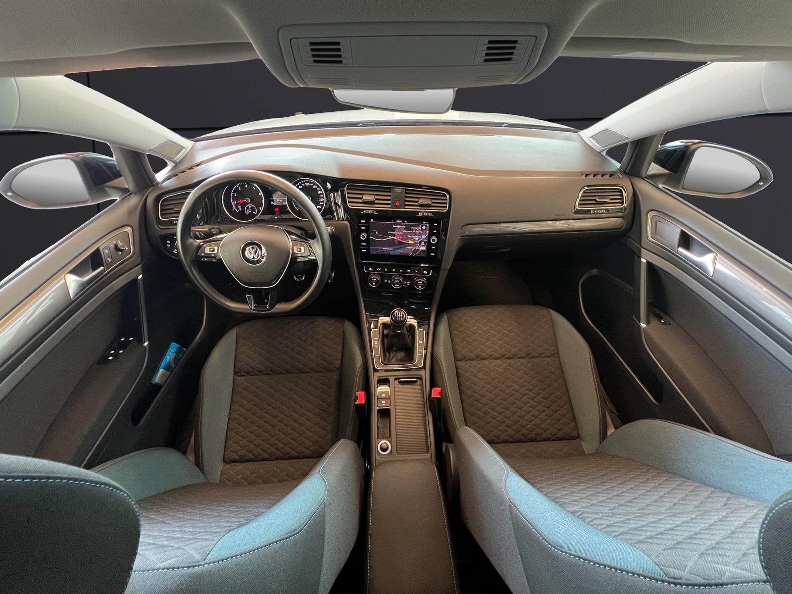 Volkswagen Golf VIII IQ.DRIVE - Samsaru's Car Outlet