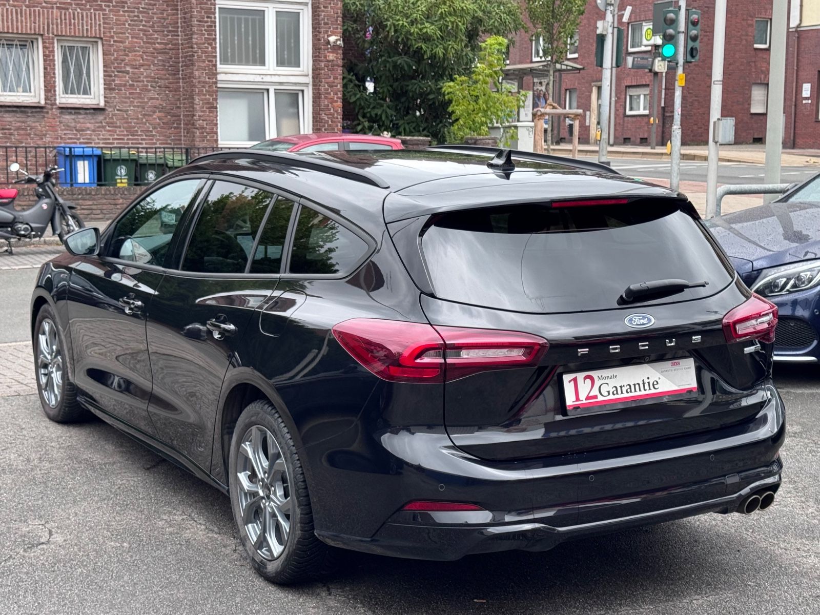 Ford Focus Turnier ST-Line X GROSSES-NAVI,AUTOMATIK