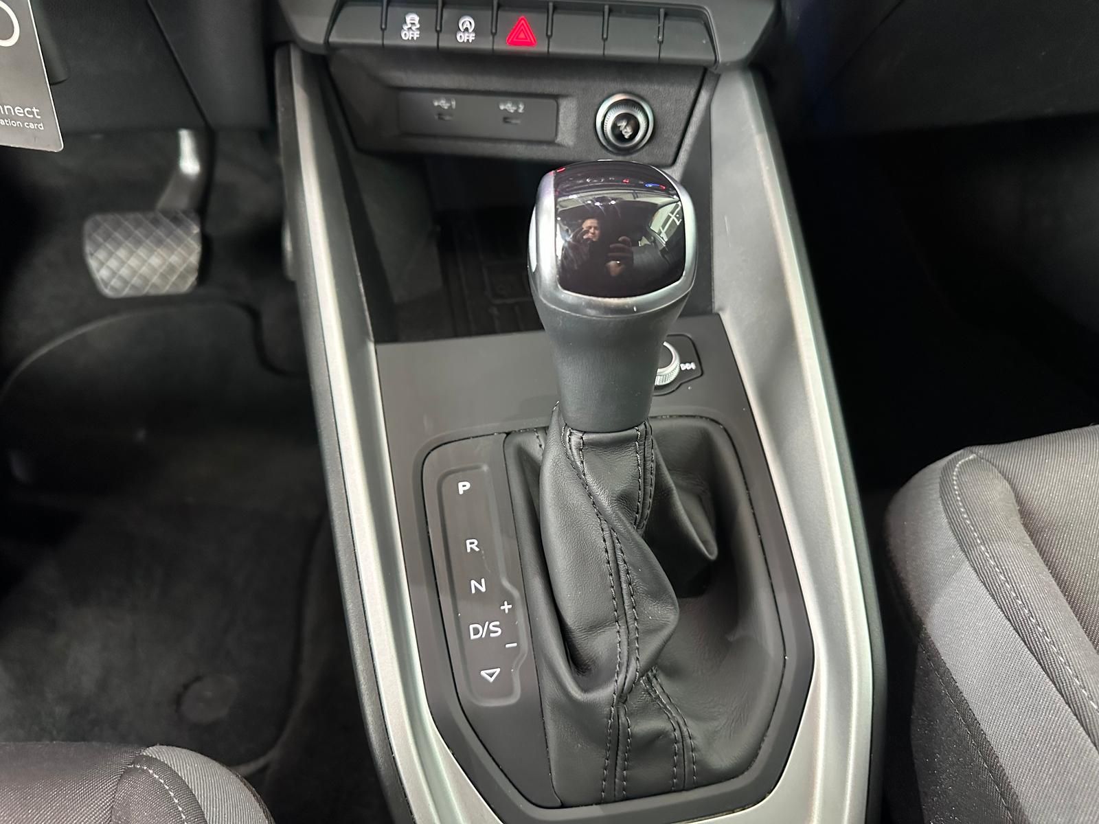 Audi A1 35 TFSI advanced - Samsaru's Car Outlet