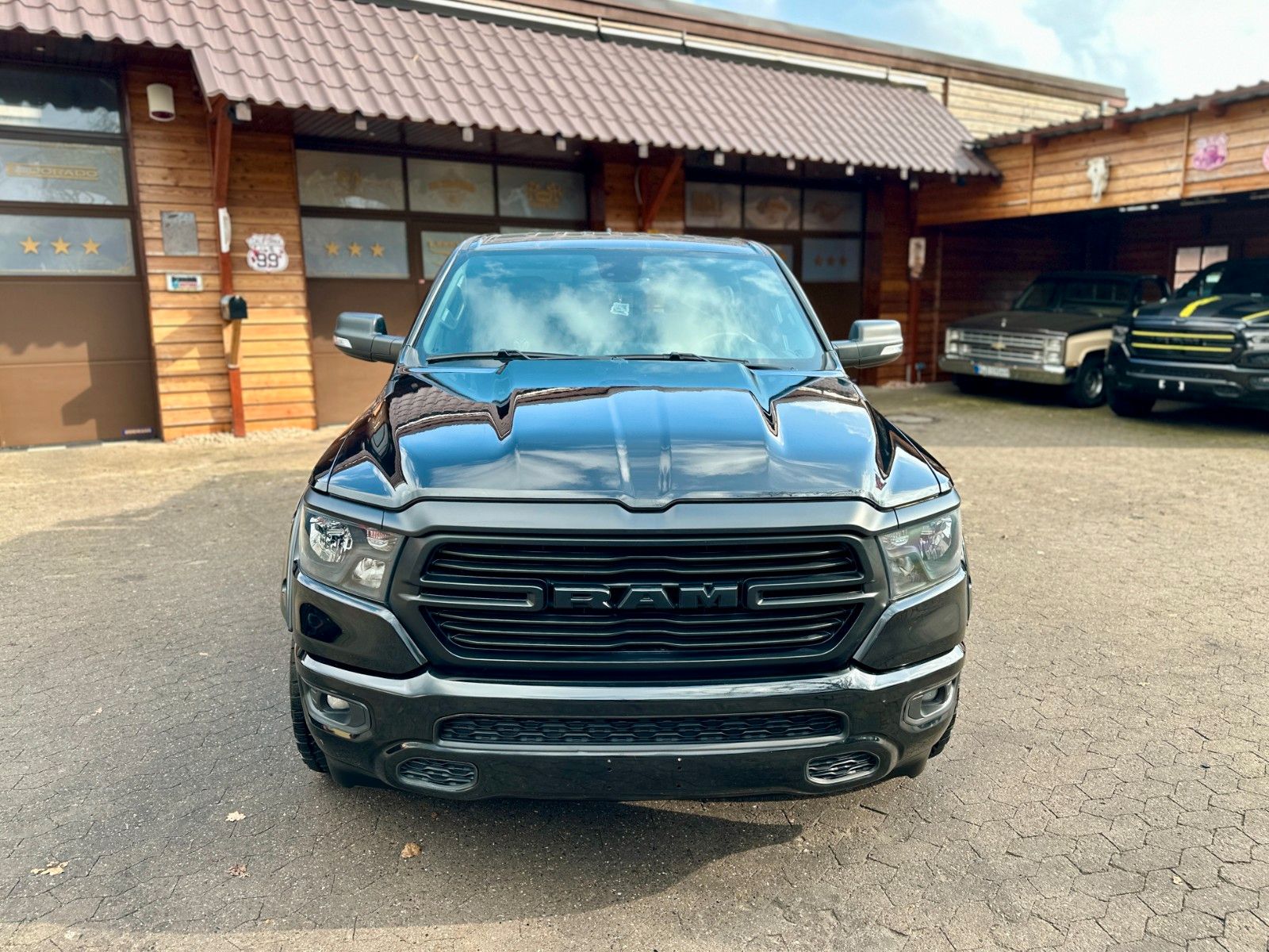 Dodge 1500 V8 5,7L*LPG*4X4*OFF-ROAD*AHK*BÜGEL*GARANTIE