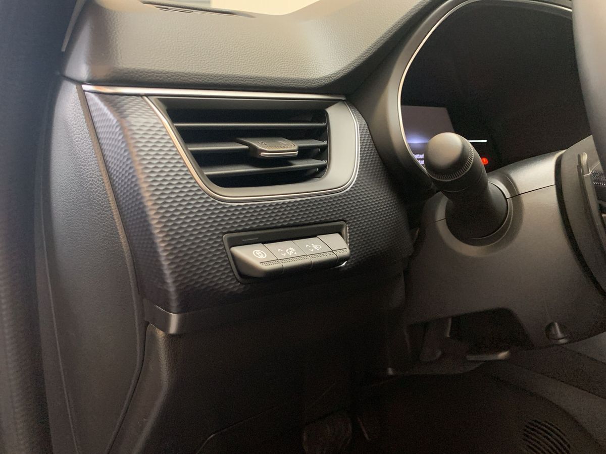 Renault Arkana Evolution Mild Hybrid - Samsaru's Car Outlet