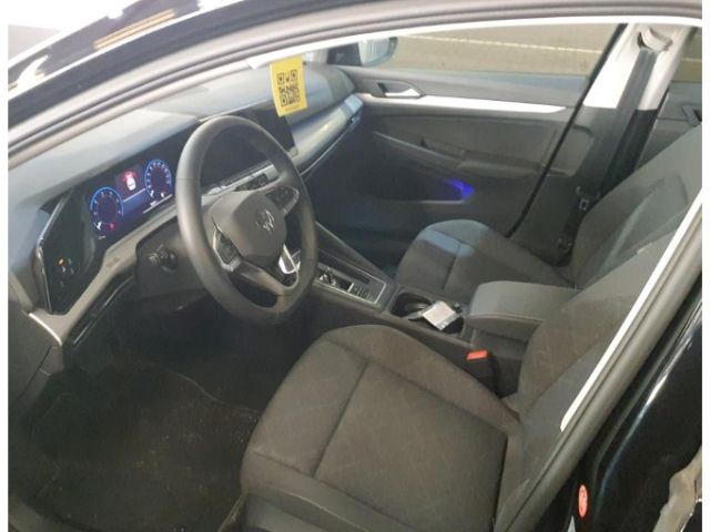 Volkswagen Golf 8 2.0 TDI DSG Life - Samsaru's Car Outlet