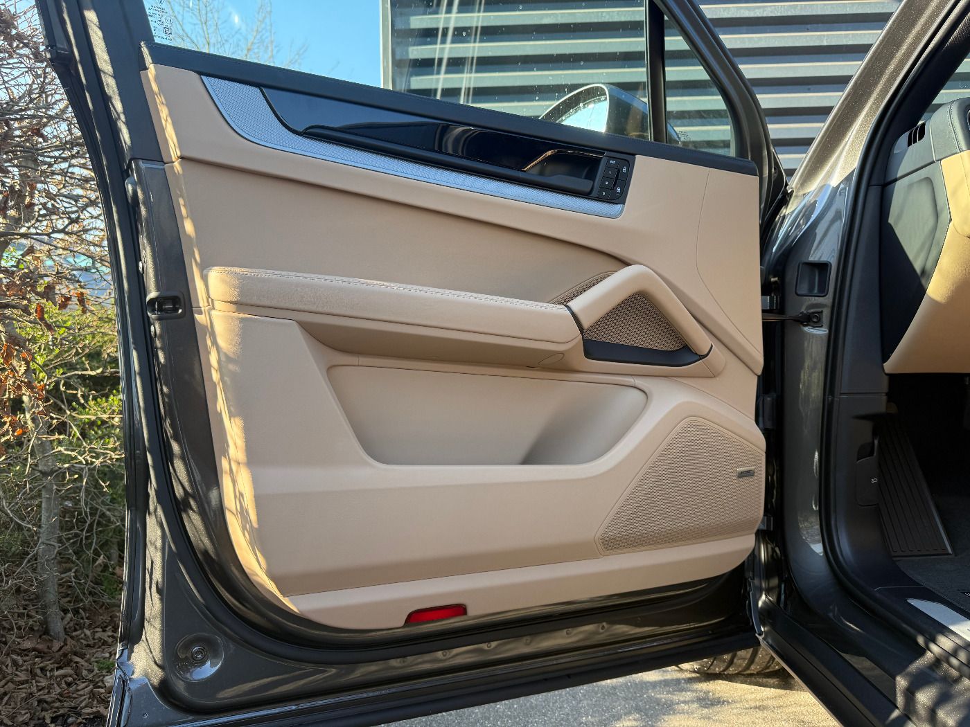 Porsche Cayenne E-Hybrid | Luftfederung | Panorama | AHK