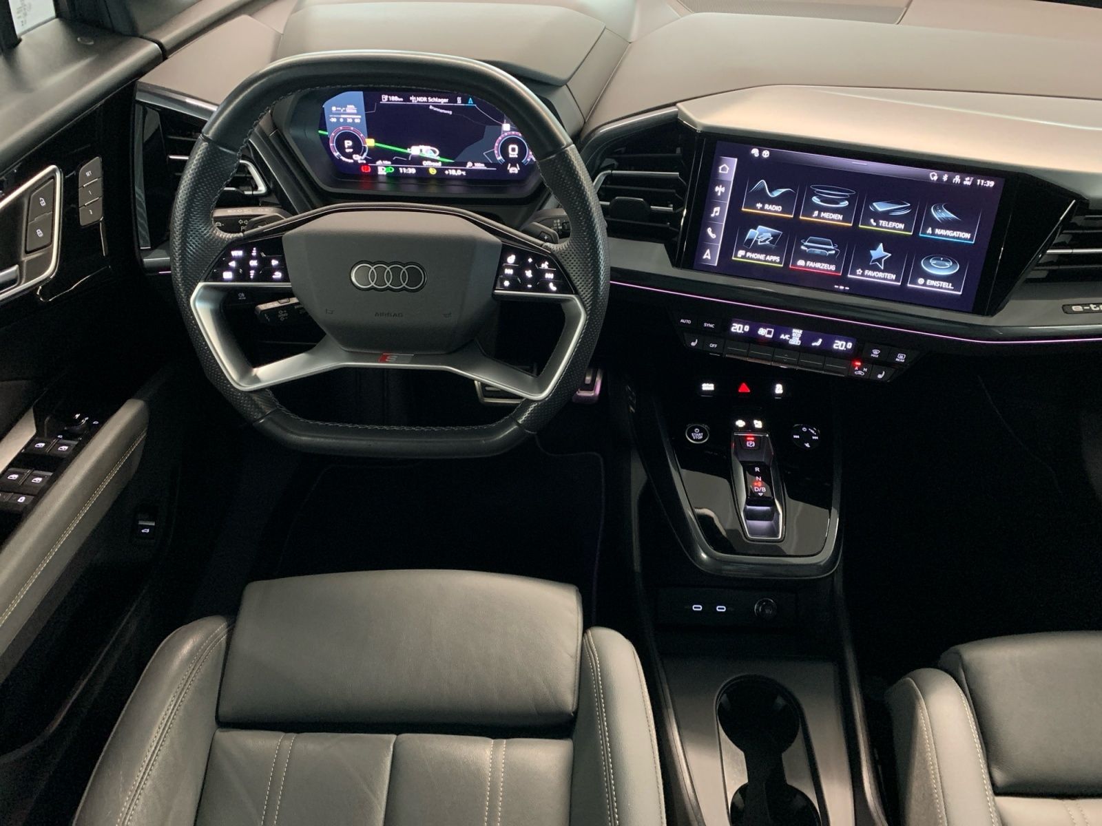 Audi Q4 e-tron Sportback 50 quattro S line edition on