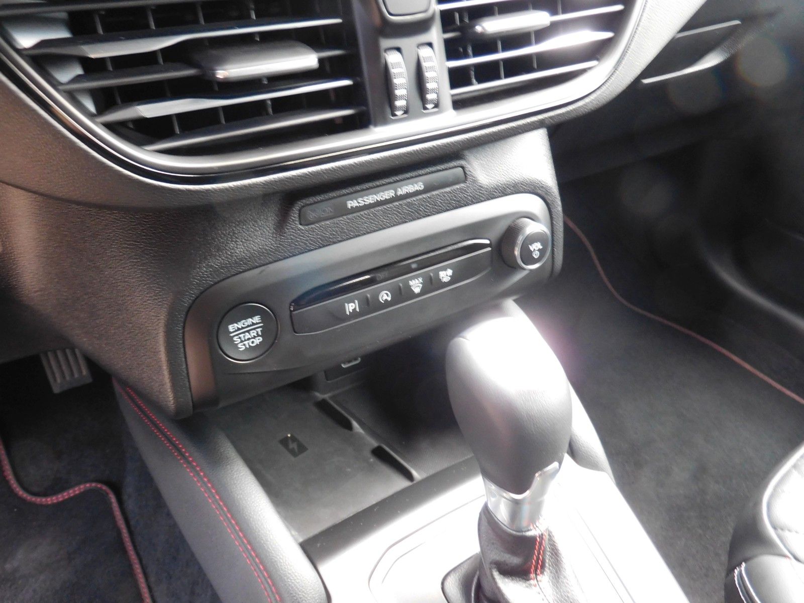 Ford Focus Turnier 1.0 EcoBoost Aut. ST-Line X*4J.GAR