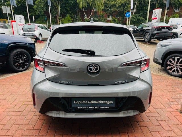 Toyota Corolla 1.8 Hybrid - Samsaru's Car Outlet