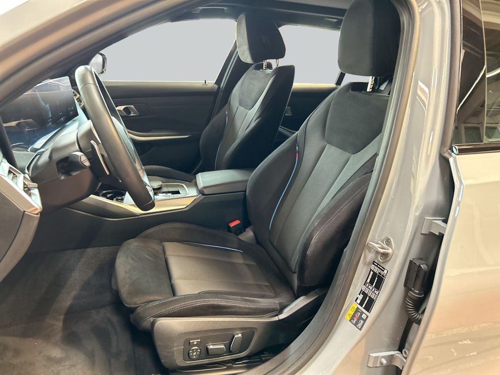 BMW 330e Touring xDrive Aut. M-Paket LED Pano AHK H&