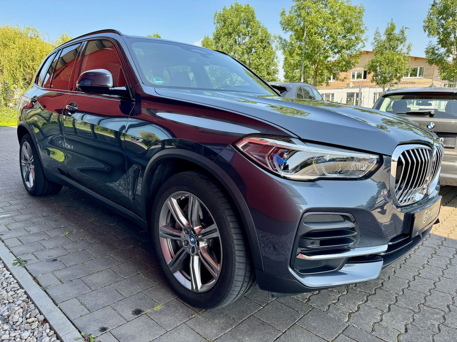 BMW X5 45 e*PanoSD*HiFi*Memory*DrivAProf*Laser*HiFi*