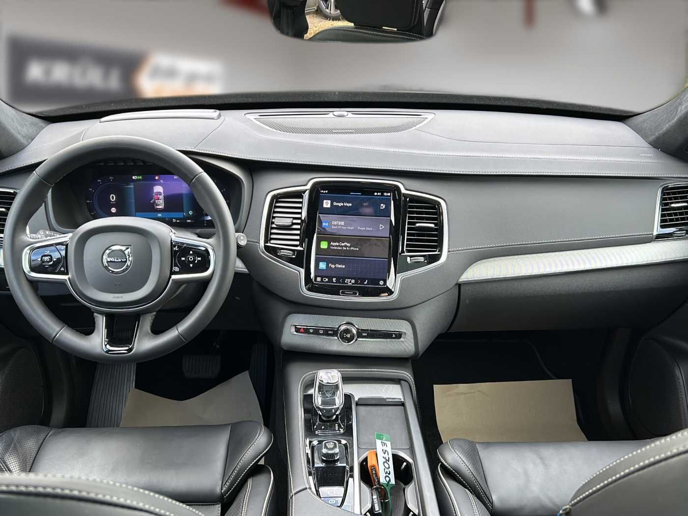 Volvo XC 90 Ultimate Bright AWD - Samsaru's Car Outlet
