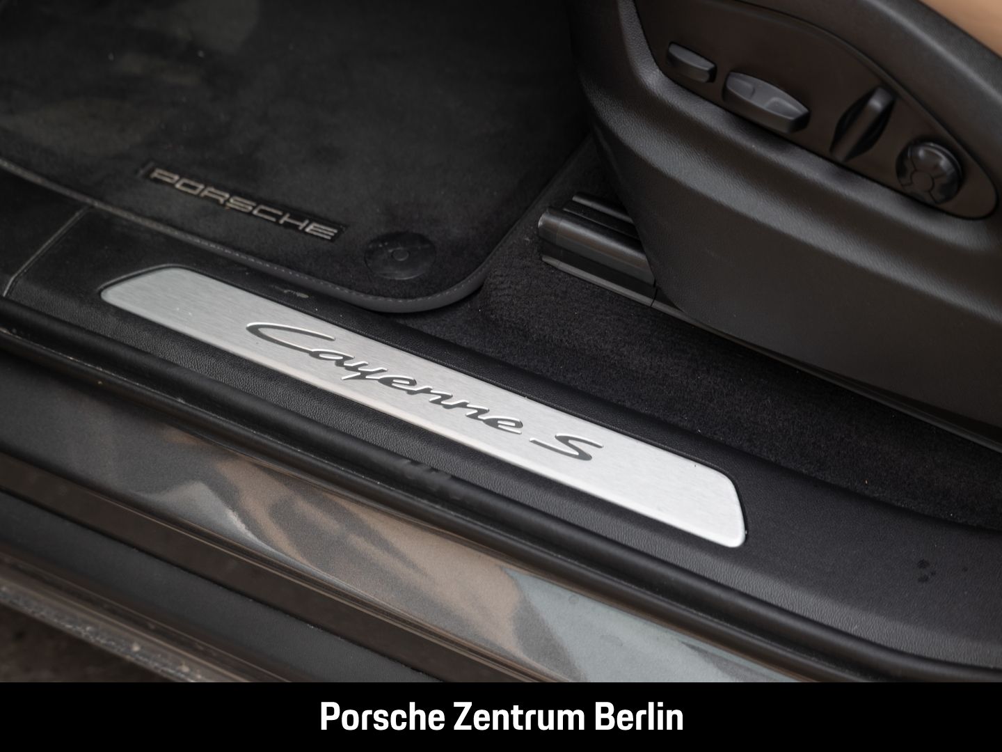 Porsche Cayenne S E-Hybrid Burmester Luftfederung